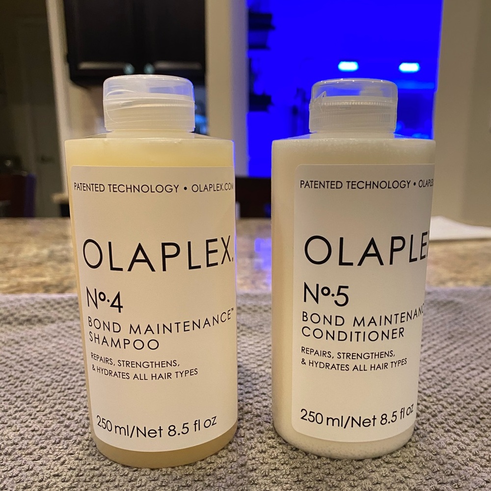 Olaplex No 4 Bond Shampoo & No 5 Bond Conditioner